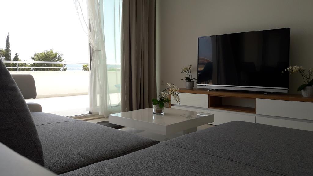 Villa-Apartments Karmel Kaštela Extérieur photo