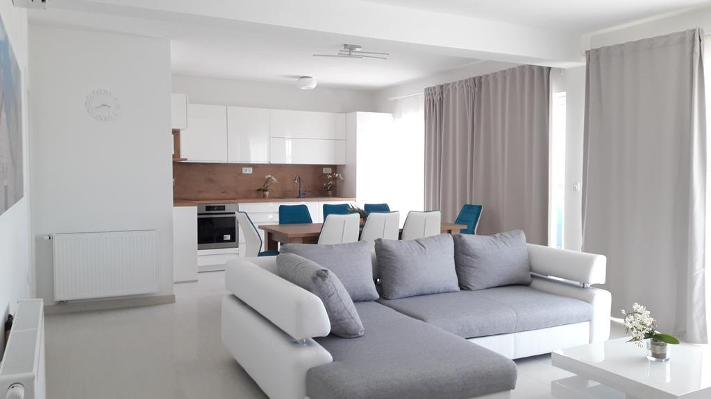 Villa-Apartments Karmel Kaštela Extérieur photo