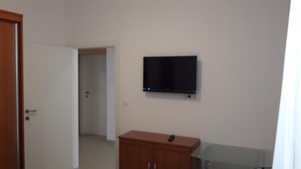 Villa-Apartments Karmel Kaštela Extérieur photo