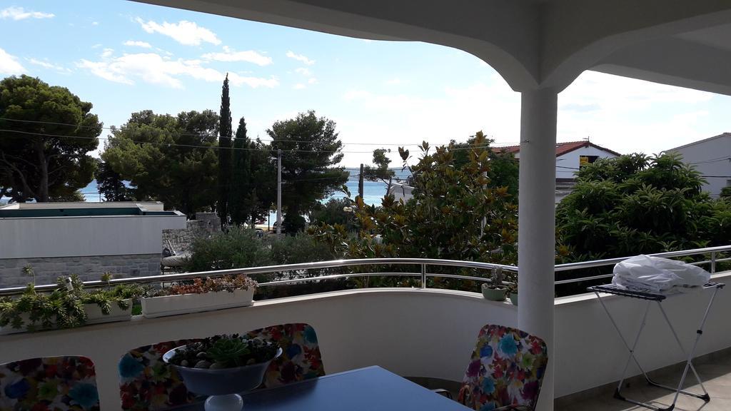 Villa-Apartments Karmel Kaštela Extérieur photo